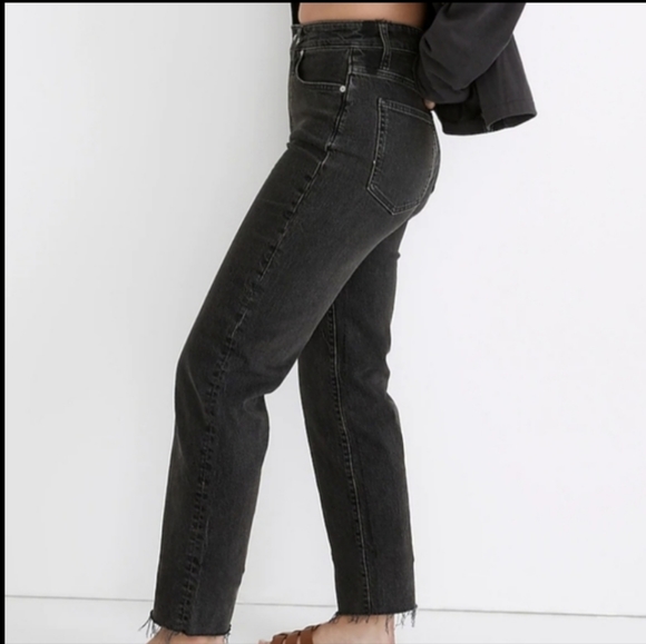 Madewell Denim - NWT MADEWELL the curvy perfect vintage straight denim jean  blck size 30